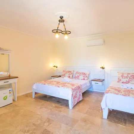 Hanim Pinar Butik מלון *